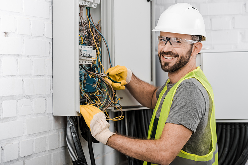 Local Electricians Near Me in Chesterfield Derbyshire